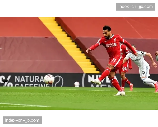 “赛后数据：热那亚全场完成22次抢断，但由守转攻后形成射门的效率仅为18%”