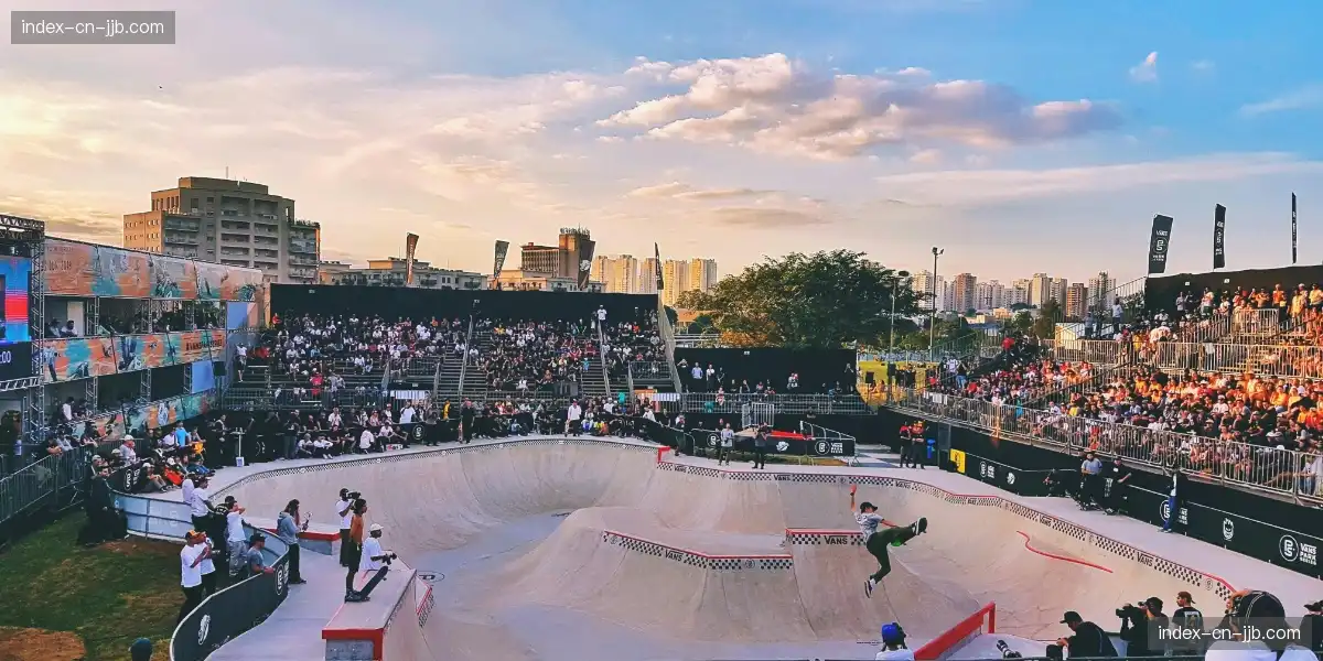 🎲 实时竞猜赢大奖，边看边玩带走签名球衣！🎁